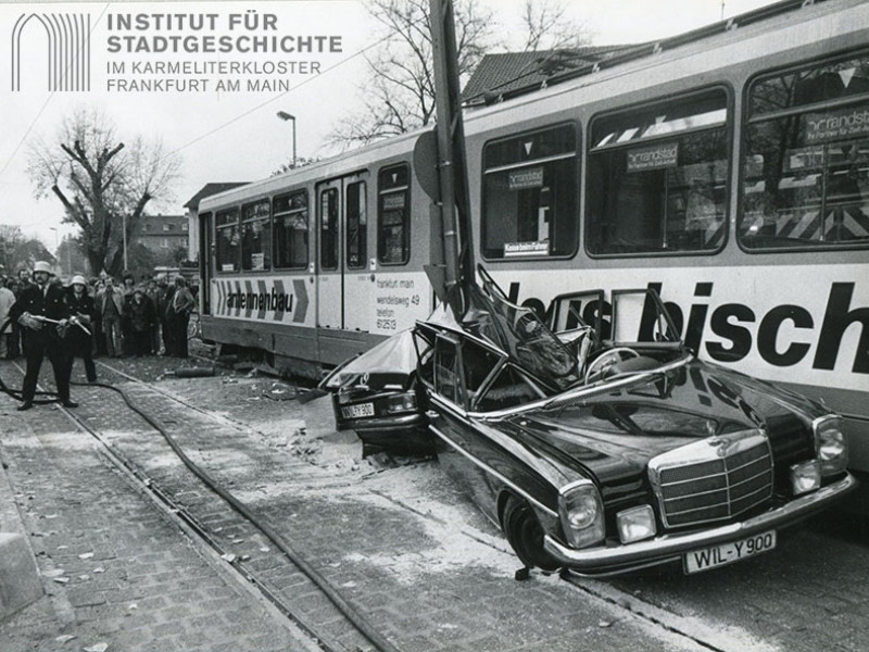 Verkehrsunfall mit Straßenbahn 1970